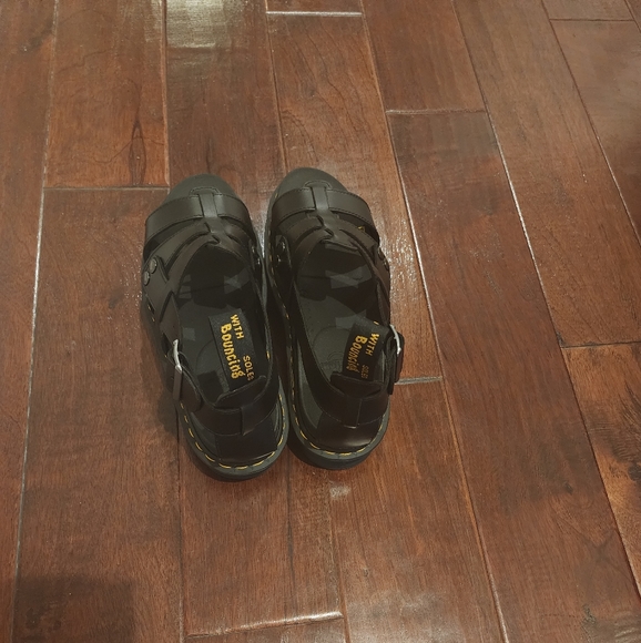 Men's Dr. MARTENS TERRY LEATHER STRAP SANDALS - Picture 14 of 16